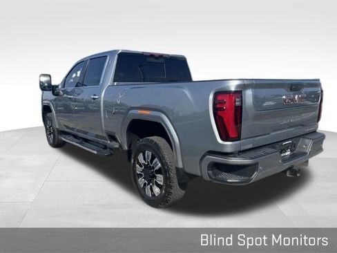 Used 2024 GMC Sierra 2500 Denali w/ Denali Reserve Package AWD/4WD image 9