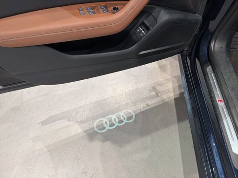 Used 2021 Audi A7 e Premium Plus w/ Black Optic Package image 12