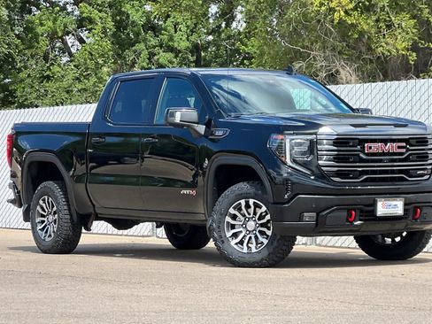 Used 2023 GMC Sierra 1500 AT4 w/ Technology Package AWD/4WD image 2