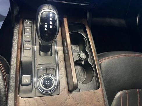 Used 2018 Maserati Ghibli S Q4 AWD/4WD image 23