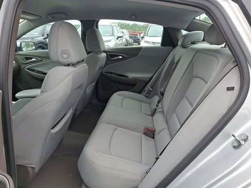 Used 2022 Chevrolet Malibu LS w/ Driver Confidence Package II FWD image 10