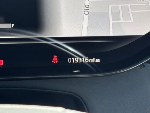 Used 2025 Land Rover Range Rover SE image 22