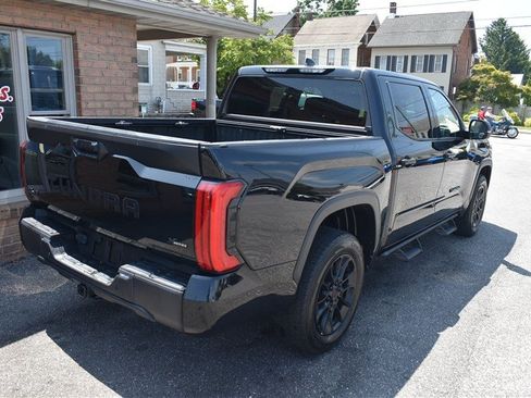 Used 2023 Toyota Tundra SR5 w/ SR5 Convenience Package AWD/4WD image 4