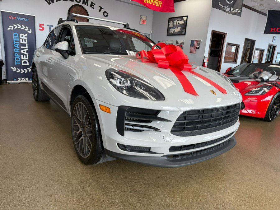 Used 2021 Porsche Macan S AWD/4WD image 4