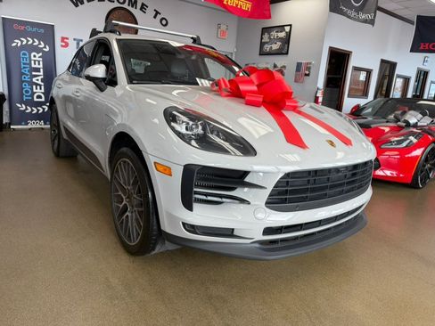 Used 2021 Porsche Macan S AWD/4WD image 4
