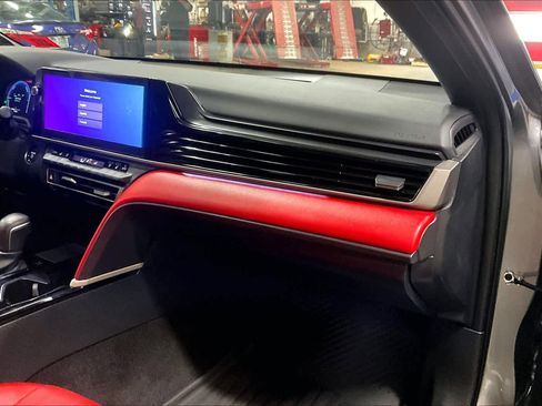 Used 2025 Toyota Camry XSE w/ Premium Plus Package image 18