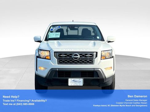 Used 2023 Nissan Frontier SV w/ SV Convenience Package RWD image 2