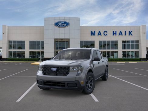 New 2026 Ford Maverick XLT FWD image 2