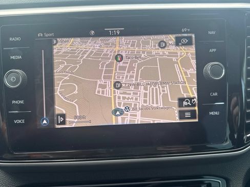 Used 2023 Volkswagen Atlas Cross Sport SEL Premium R-Line AWD/4WD image 14