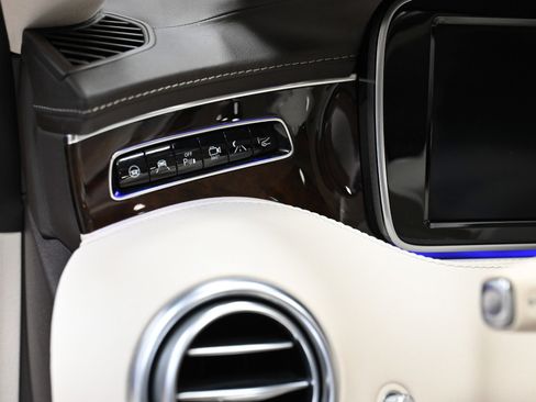 Used 2015 Mercedes-Benz S 550 4MATIC Coupe image 6