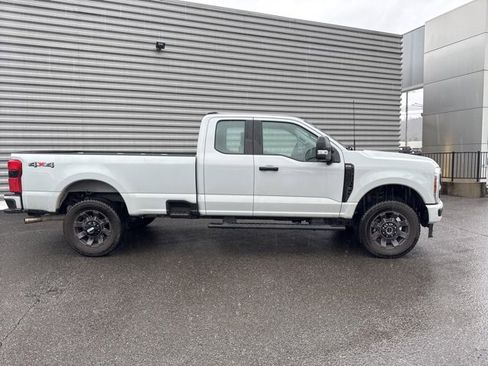 Used 2025 Ford F350 XL w/ STX Appearance Package image 2
