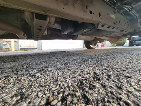 Used 2016 Chevrolet Express 2500 LS image 17