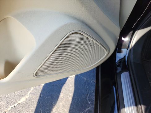 Used 2021 Nissan Maxima Platinum w/ Sport Mat Group image 15