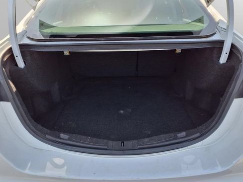 Used 2016 Ford Fusion SE FWD image 27
