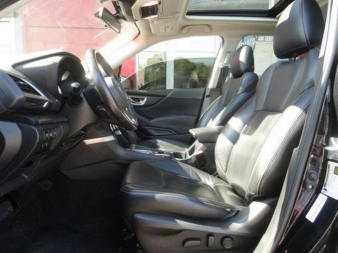 Used 2022 Subaru Forester Premium AWD/4WD image 10