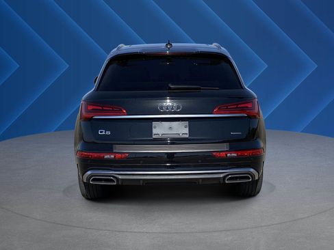 Used 2022 Audi Q5 2.0T Premium Plus w/ Premium Plus Package AWD/4WD image 4