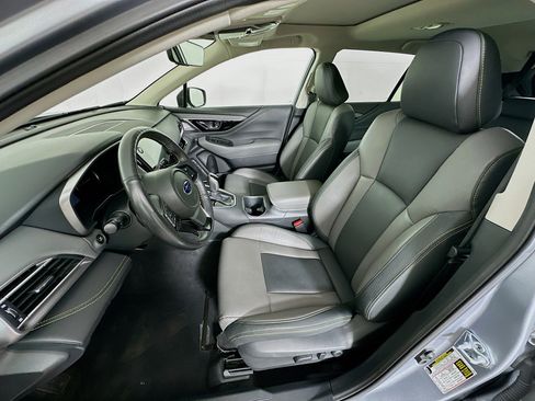 Used 2025 Subaru Outback Onyx Edition AWD/4WD image 13