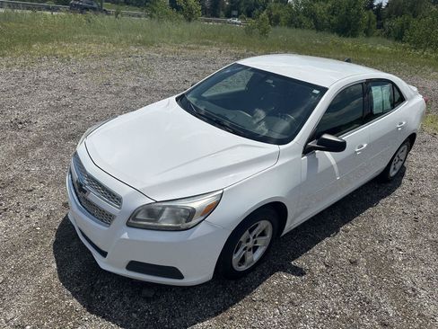 Used 2013 Chevrolet Malibu LS w/ Protection Package FWD image 27
