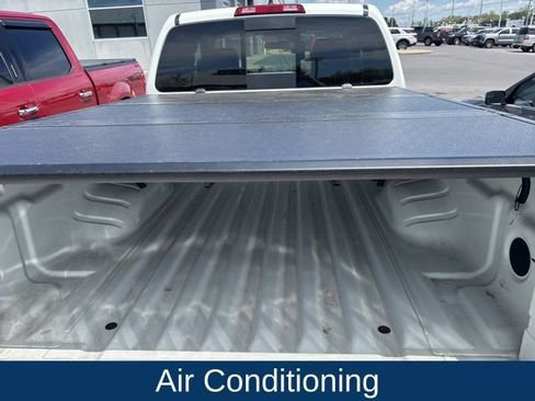 Used 2025 Nissan Frontier S image 7