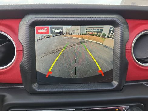 Used 2023 Jeep Wrangler Unlimited Rubicon 392 image 44