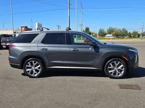 Used 2022 Hyundai Palisade SEL w/ Premium Package AWD/4WD image 5