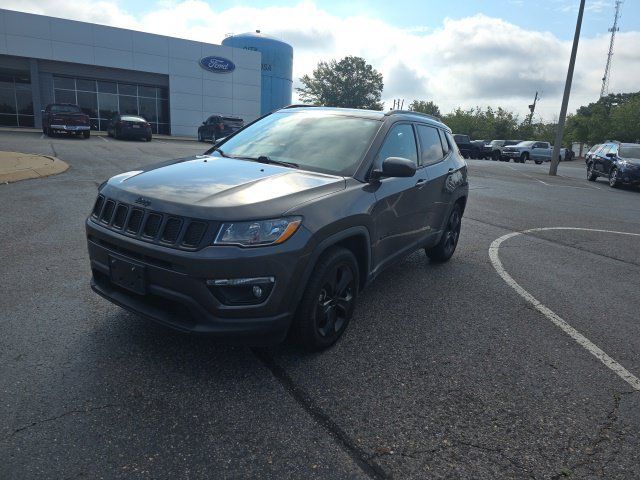 Used 2019 Jeep Compass Latitude FWD image 7
