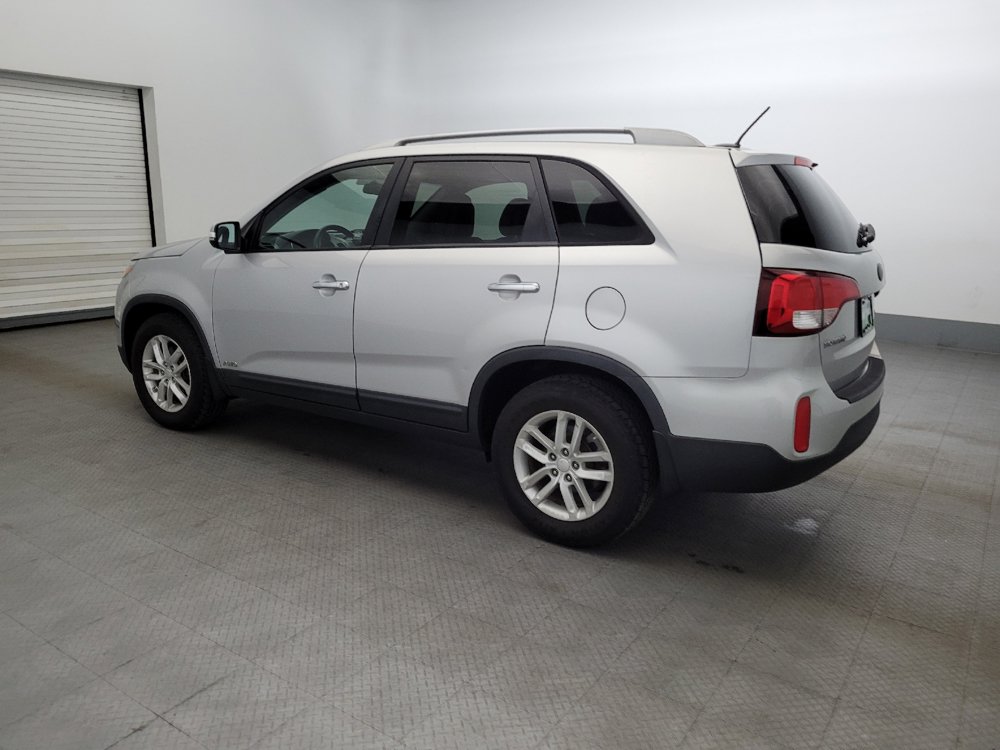Used 2015 Kia Sorento LX AWD/4WD image 3