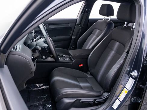 Used 2025 Honda Civic Sport image 16