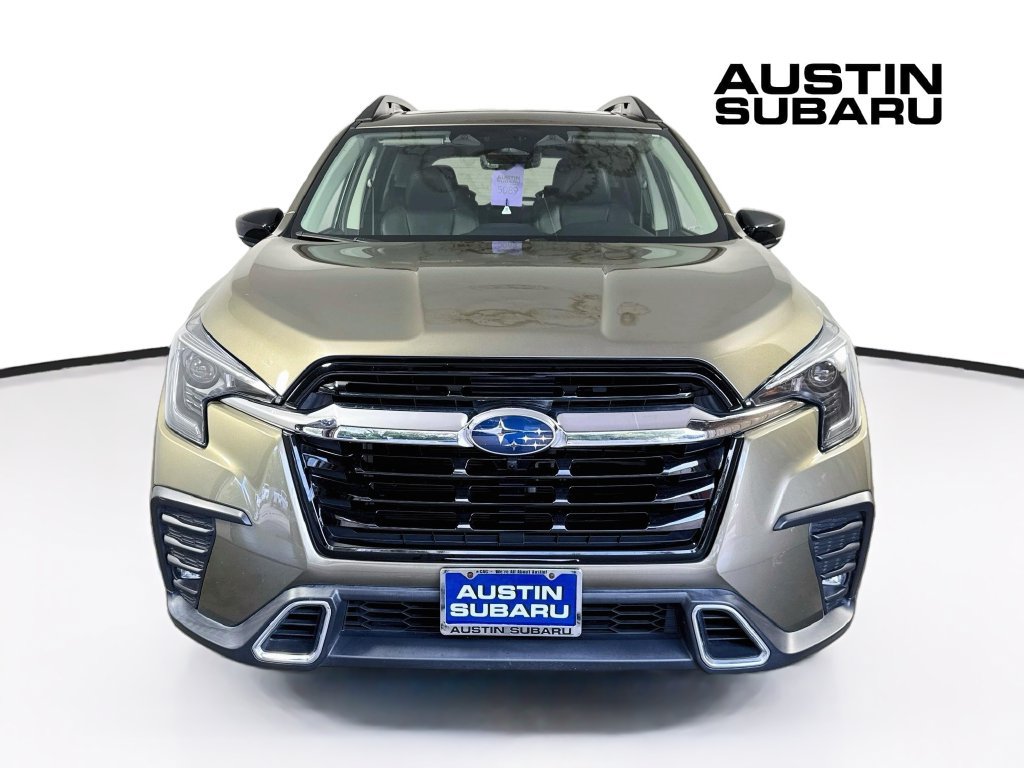 Used 2024 Subaru Ascent Touring w/ Popular Package #2 AWD/4WD image 3