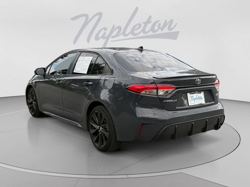 Used 2024 Toyota Corolla SE FWD image 6