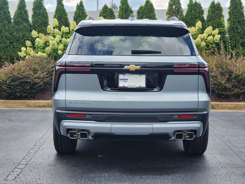 New 2025 Chevrolet Traverse LT w/ Driver Confidence Package image 8