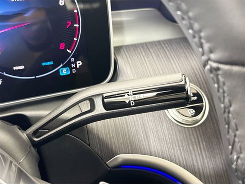 New 2025 Mercedes-Benz C 300 Sedan image 18