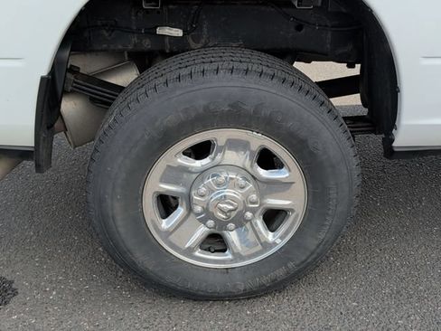 Used 2023 RAM 3500 Tradesman AWD/4WD image 31