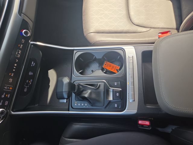 Certified 2026 Kia Carnival FWD image 27