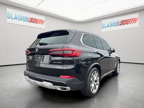 Used 2023 BMW X5 xDrive40i w/ Premium Package AWD/4WD image 3