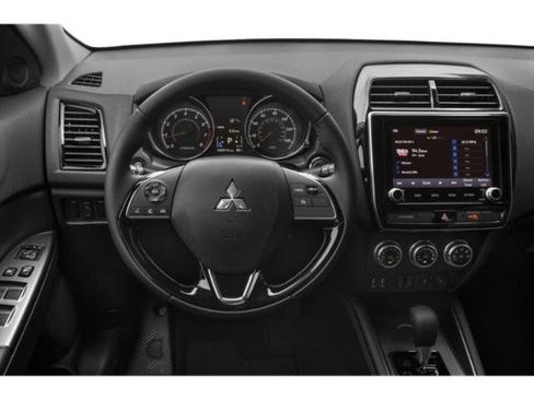 Used 2020 Mitsubishi Outlander Sport SE AWD/4WD image 7