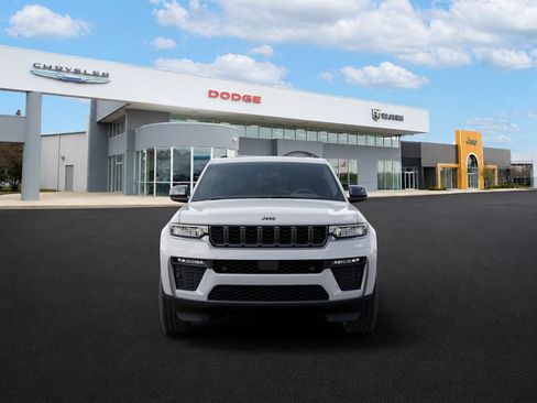 New 2026 Jeep Grand Cherokee Limited AWD/4WD image 6