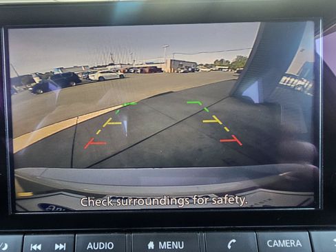 Used 2024 Nissan Rogue SV FWD image 27