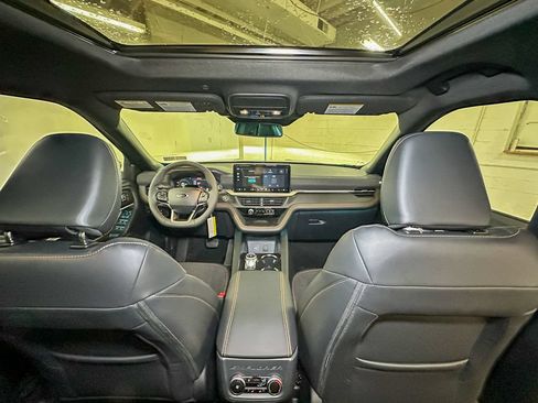 New 2026 Ford Explorer Tremor w/ Tremor Ultimate Package AWD/4WD image 26