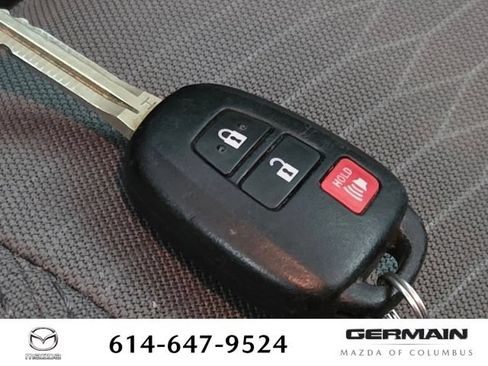 Used 2018 Toyota Tacoma SR w/ SR Convenience Package AWD/4WD image 34