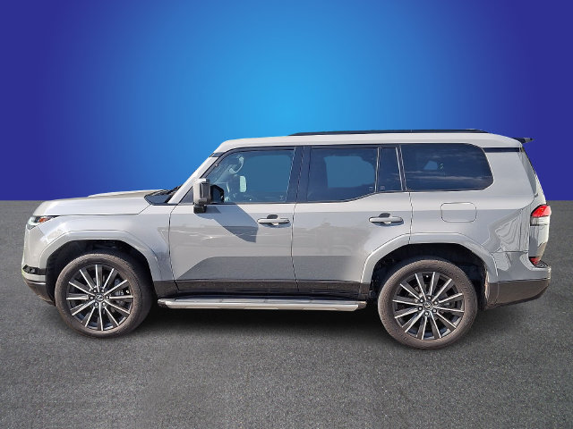 Used 2024 Lexus GX 550 w/ Accessory Package (Z1) AWD/4WD image 6