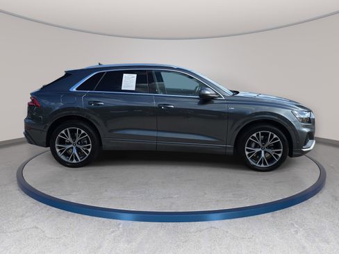 Used 2021 Audi Q8 Premium Plus w/ Premium Plus Package AWD/4WD image 4