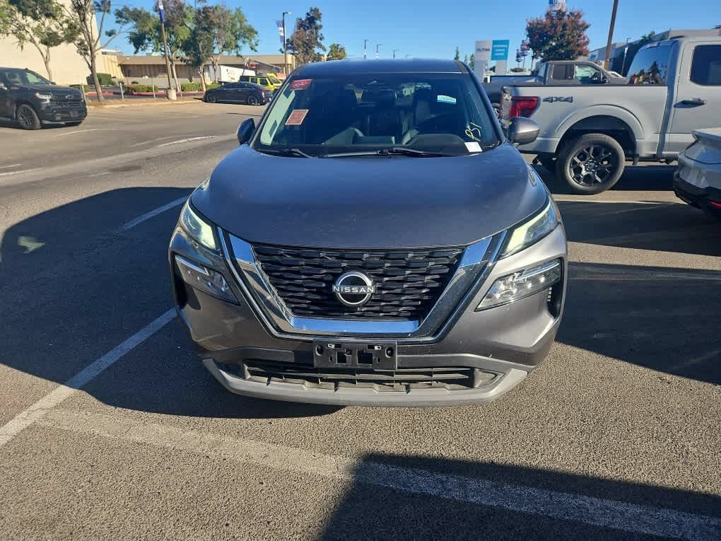 Used 2023 Nissan Rogue SV FWD image 2
