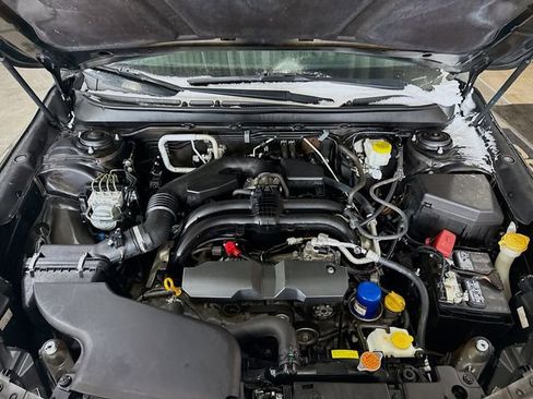 Used 2018 Subaru Outback 2.5i Limited image 30