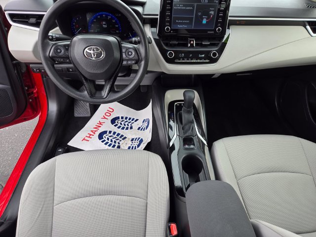 Used 2021 Toyota Corolla LE w/ Carpet Mat Package (TMS) FWD image 25