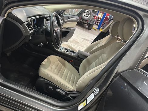 Used 2017 Ford Fusion S image 15