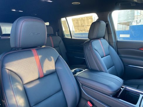 New 2026 Chevrolet Traverse RS w/ LPO, Floor Liner Package image 36