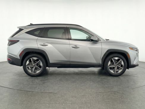 Used 2025 Hyundai Tucson SEL image 11