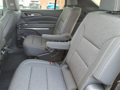 New 2026 Chevrolet Traverse LT w/ Enhanced Driving Package AWD/4WD image 6