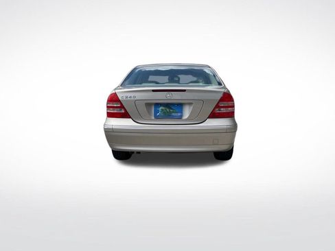 Used 2004 Mercedes-Benz C 240 Sedan image 7